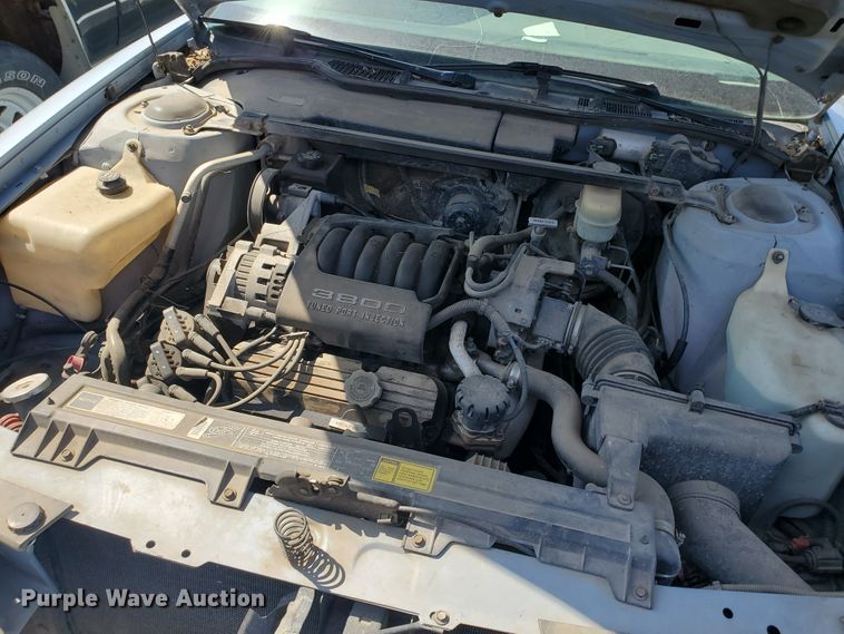 image for item IX9179 1993 Pontiac Bonneville