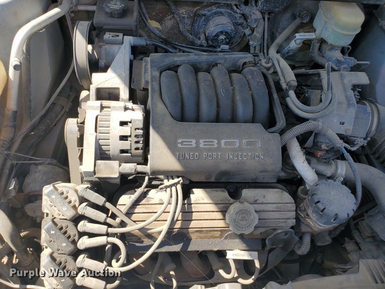 image for item IX9179 1993 Pontiac Bonneville