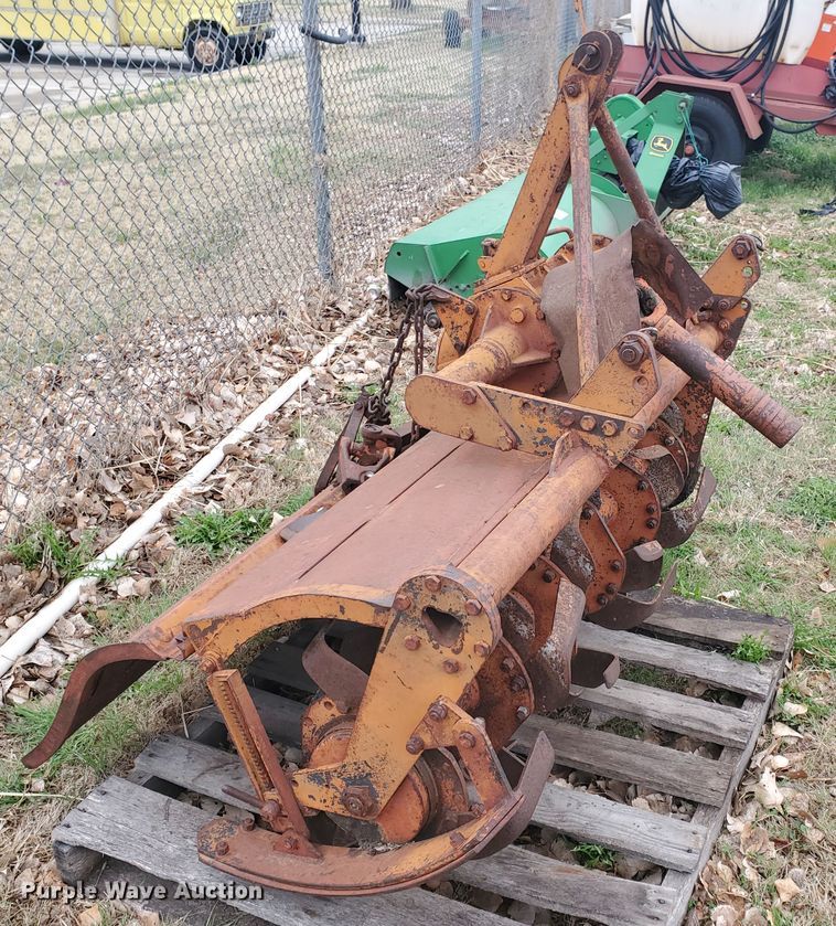 image for item IX9193 Howard Rotavator  rototiller
