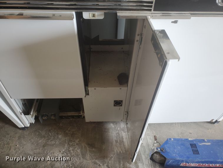 image for item IX9231 (2) Dwyer kitchenette sets