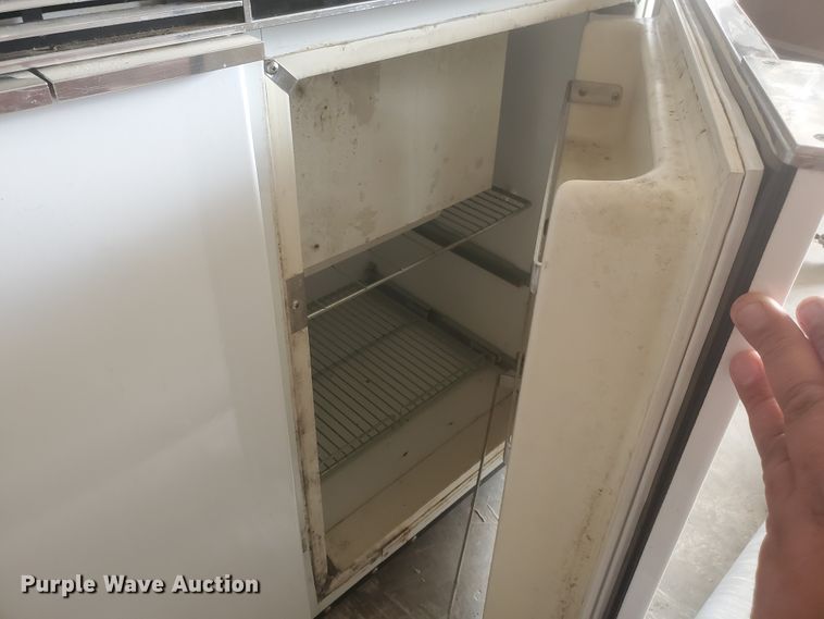 image for item IX9231 (2) Dwyer kitchenette sets