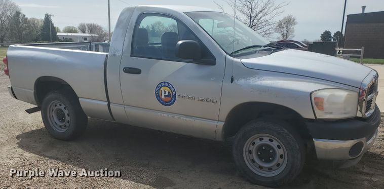 image for item IX9233 2007 Dodge Ram 1500  pickup truck