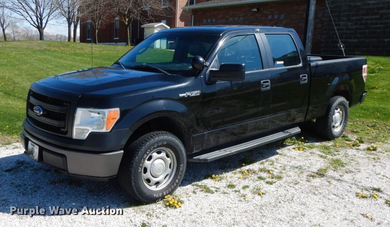 image for item IX9478 2013 Ford F150  SuperCrew pickup truck