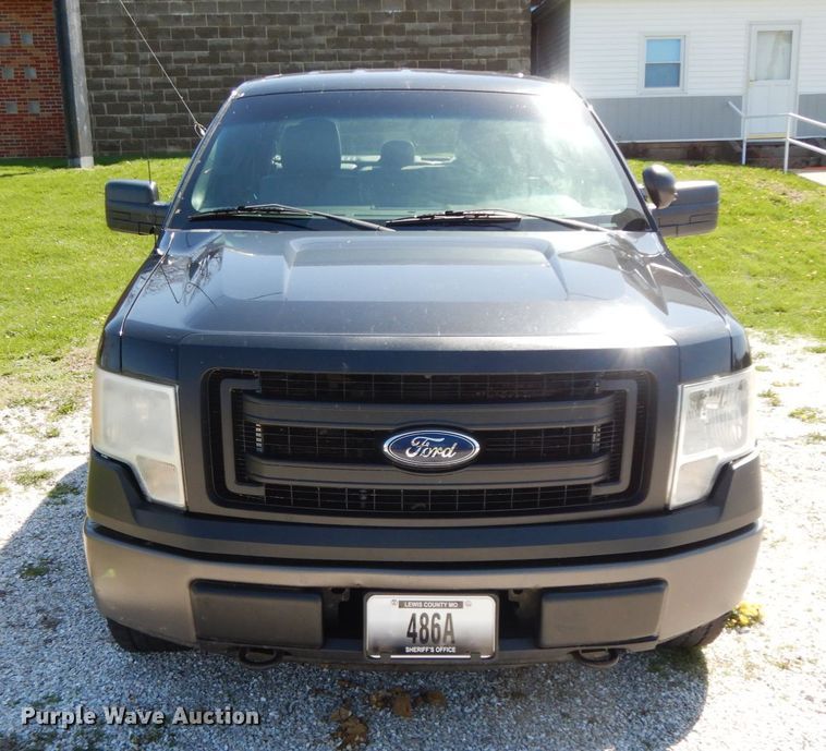 image for item IX9478 2013 Ford F150  SuperCrew pickup truck