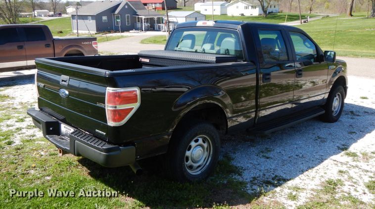 image for item IX9478 2013 Ford F150  SuperCrew pickup truck