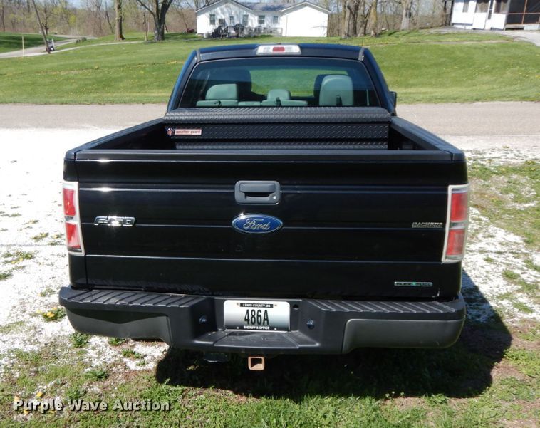 image for item IX9478 2013 Ford F150  SuperCrew pickup truck