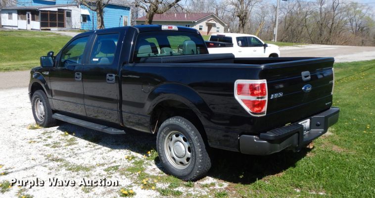 image for item IX9478 2013 Ford F150  SuperCrew pickup truck