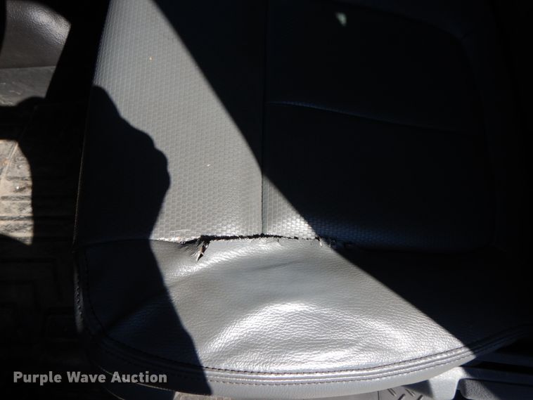 image for item IX9478 2013 Ford F150  SuperCrew pickup truck