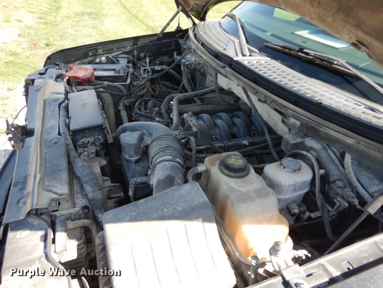 image for item IX9478 2013 Ford F150  SuperCrew pickup truck