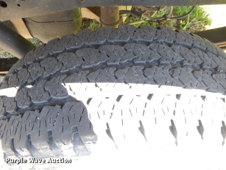 image for item IX9478 2013 Ford F150  SuperCrew pickup truck