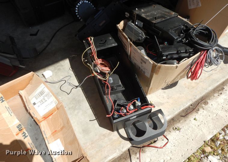 image for item IX9479 Automotive accessories