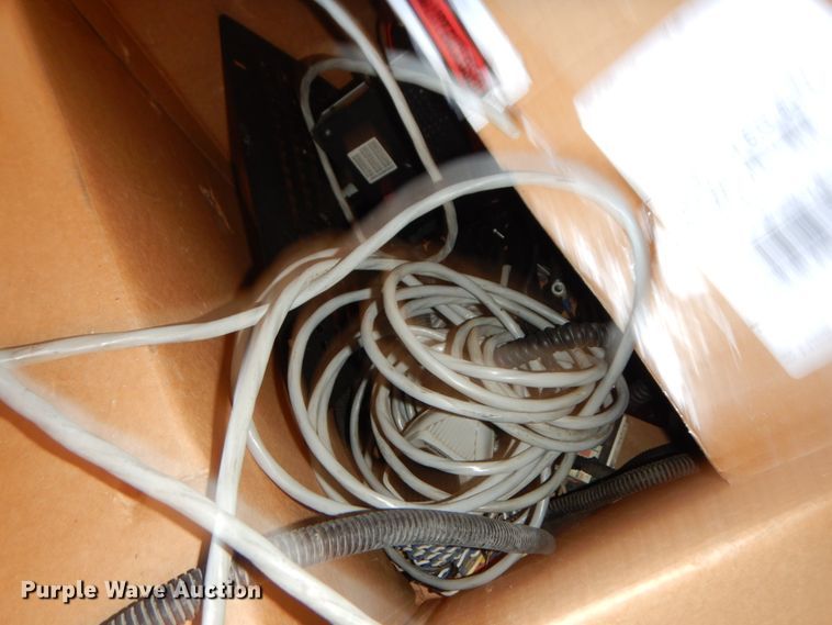 image for item IX9479 Automotive accessories