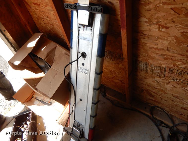 image for item IX9479 Automotive accessories