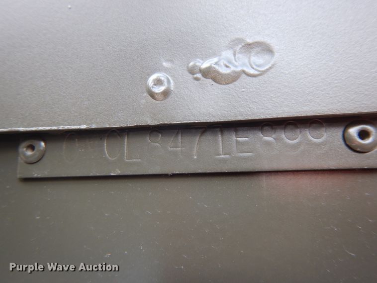 image for item IX9482 1999 OMC 1542M/T  boat