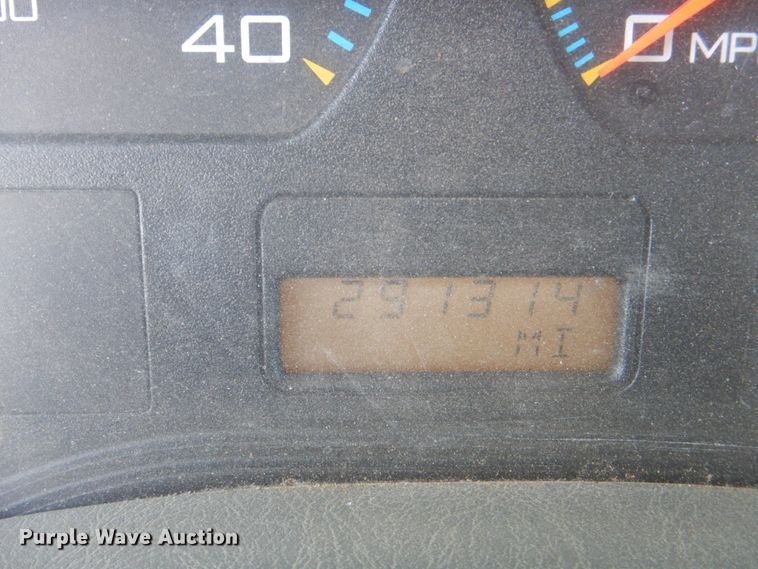 image for item IY9441 2005 International 7500  dump truck