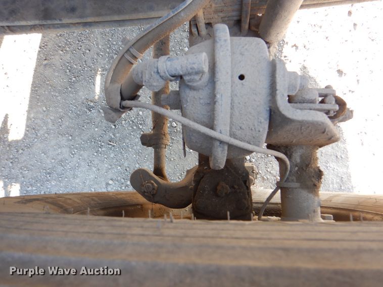 image for item IY9441 2005 International 7500  dump truck