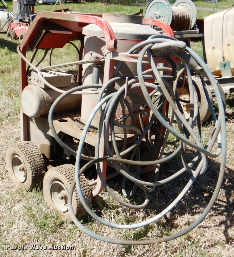 image for item IY9442 Shark STP-352007A pressure washer