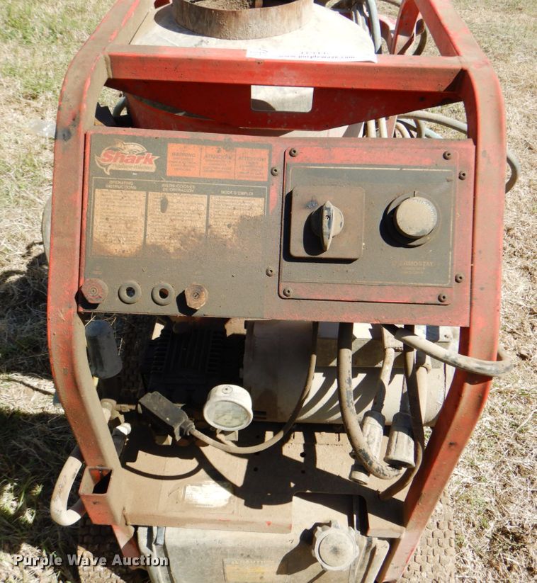 image for item IY9442 Shark STP-352007A pressure washer