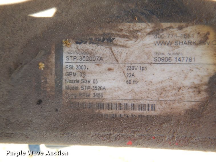 image for item IY9442 Shark STP-352007A pressure washer