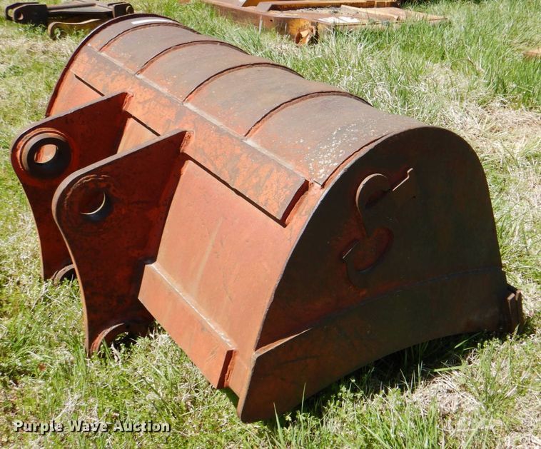 image for item IY9447 CP 56"W bucket