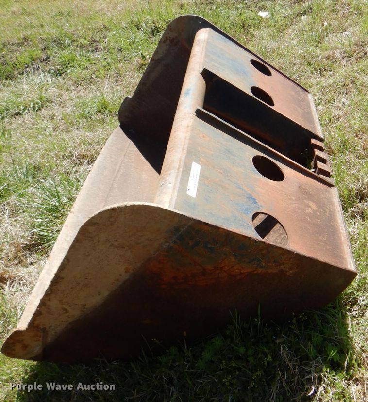 image for item IY9448 Gradall 57"W bucket