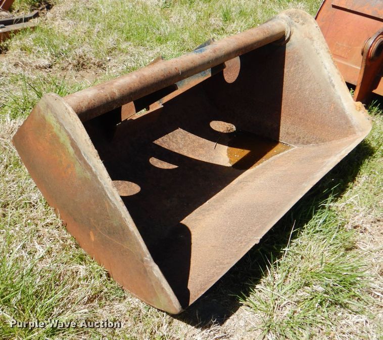 image for item IY9448 Gradall 57"W bucket