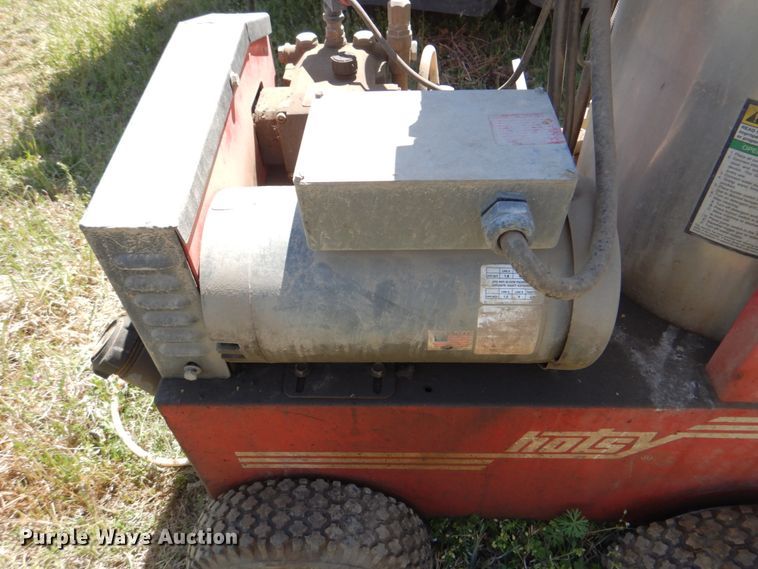 image for item IY9453 Hotsy 795SS pressure washer