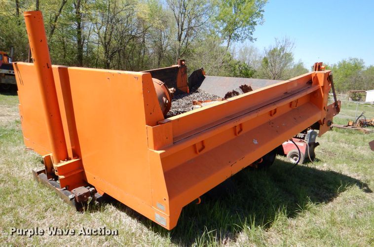 image for item IY9454 1992 Monroe dump bed