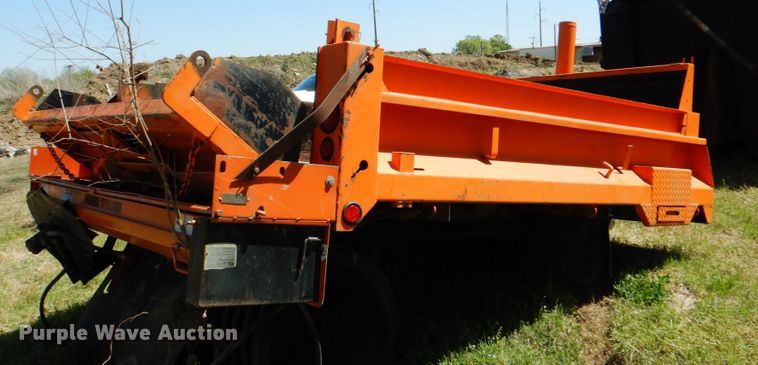 image for item IY9454 1992 Monroe dump bed