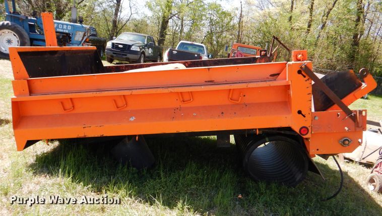 image for item IY9454 1992 Monroe dump bed