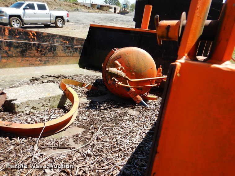 image for item IY9454 1992 Monroe dump bed