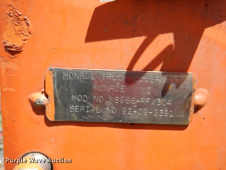 image for item IY9454 1992 Monroe dump bed