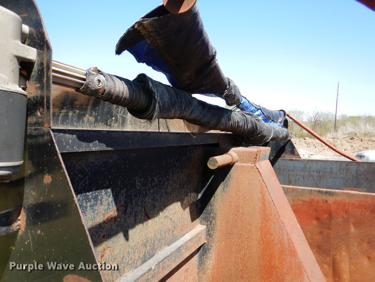 image for item IY9455 Davis dump bed