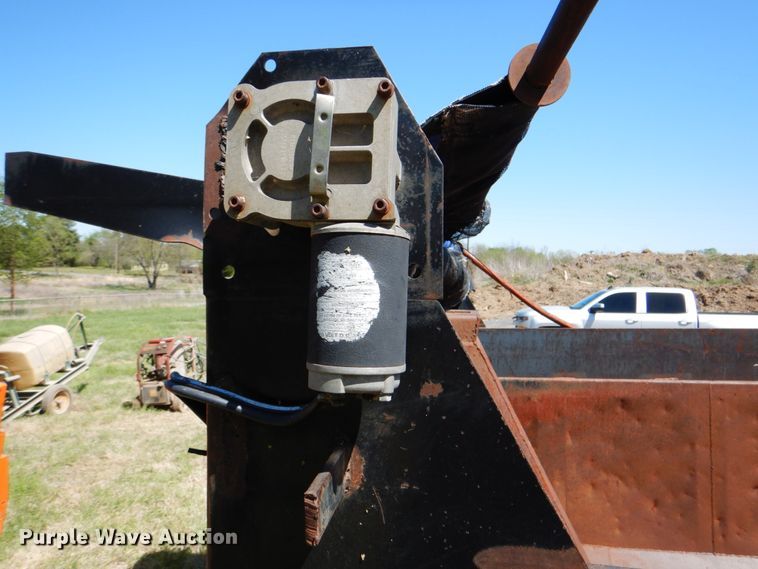 image for item IY9455 Davis dump bed