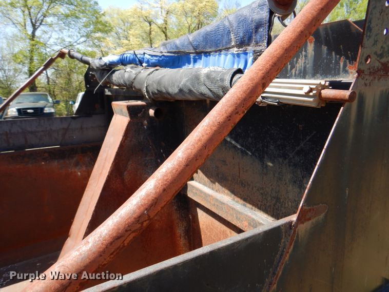 image for item IY9455 Davis dump bed