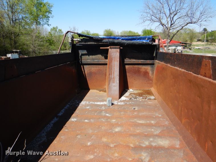 image for item IY9455 Davis dump bed