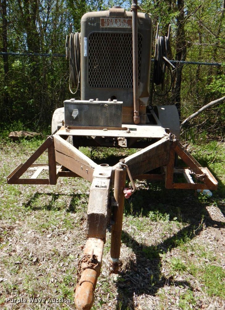 image for item IY9457 Hobart GPB-258  welder/generator