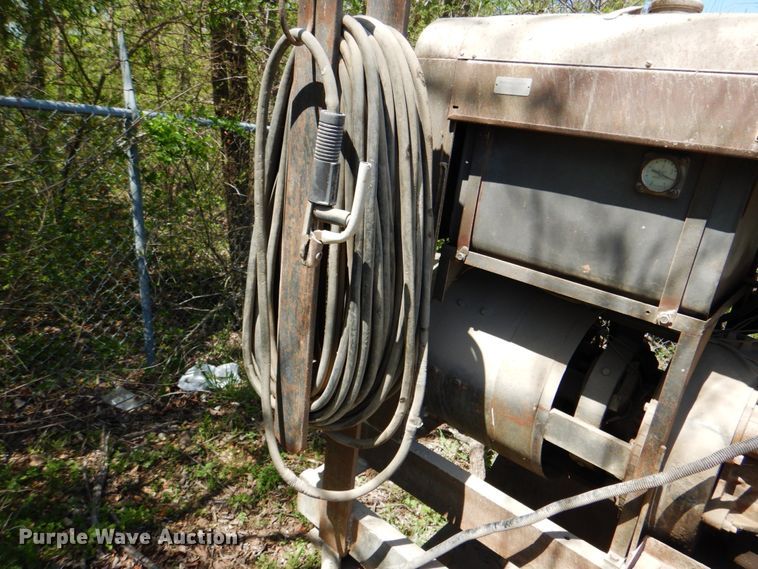 image for item IY9457 Hobart GPB-258  welder/generator