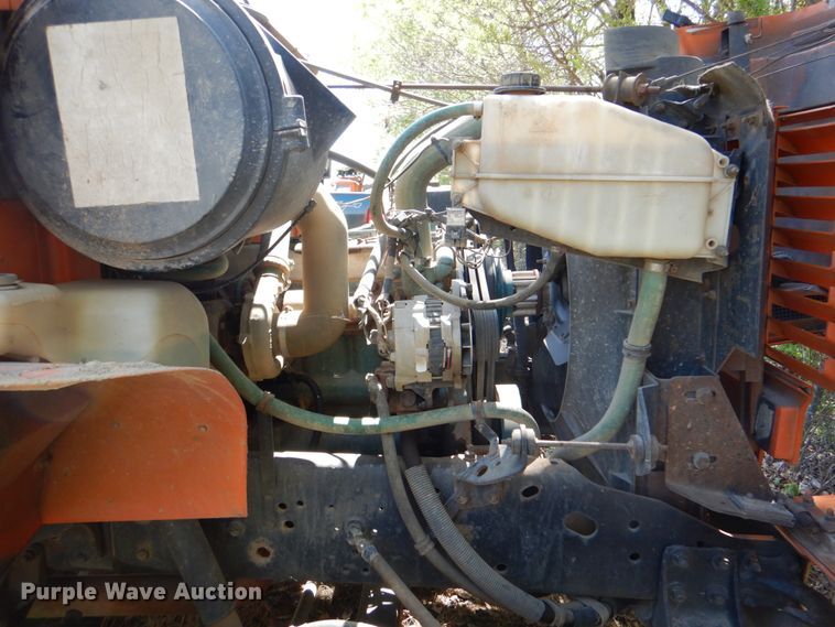 image for item IY9461 1992 International 4700  flatbed truck