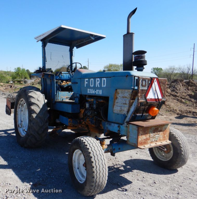 image for item IY9463 1983 Ford 7710  MFWD tractor