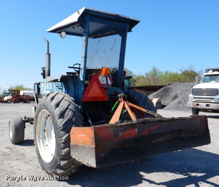 image for item IY9463 1983 Ford 7710  MFWD tractor