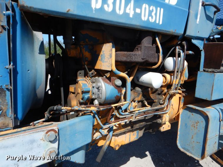 image for item IY9463 1983 Ford 7710  MFWD tractor