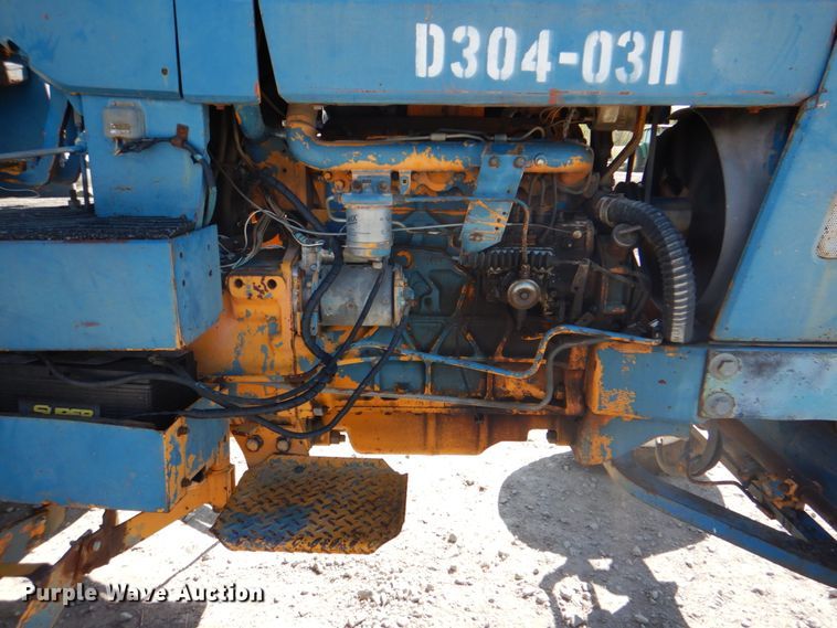 image for item IY9463 1983 Ford 7710  MFWD tractor