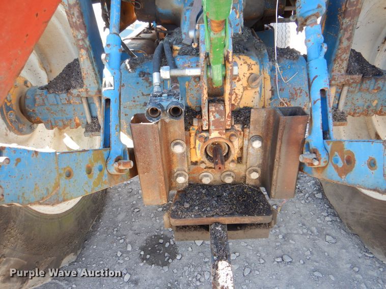 image for item IY9463 1983 Ford 7710  MFWD tractor
