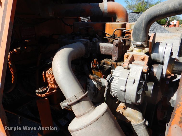 image for item IY9464 1995 Broce RC300  broom