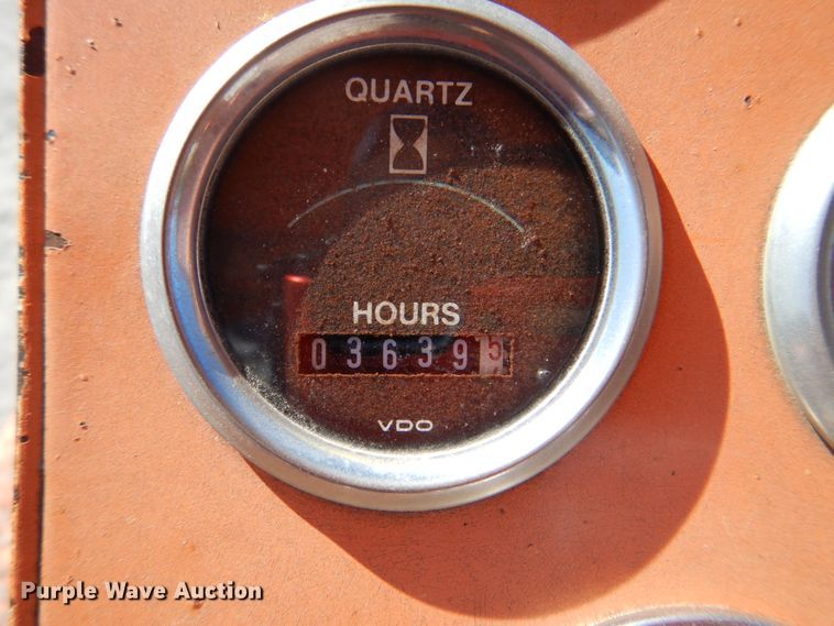 image for item IY9464 1995 Broce RC300  broom