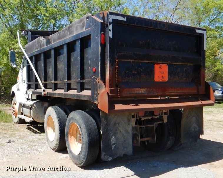 image for item IY9468 2007 Sterling L-Line  dump truck
