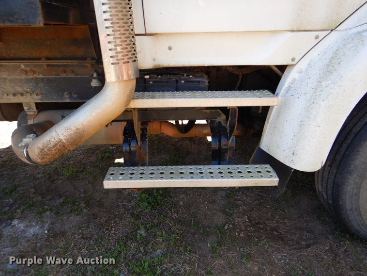 image for item IY9468 2007 Sterling L-Line  dump truck