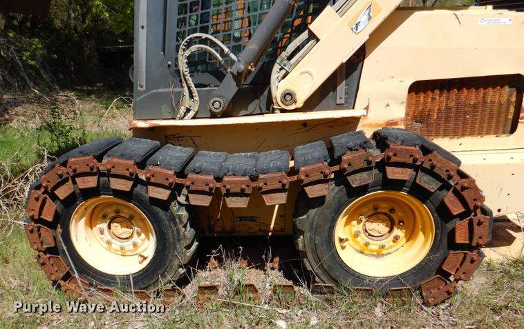 image for item IY9470 New Holland LS190  skid steer loader