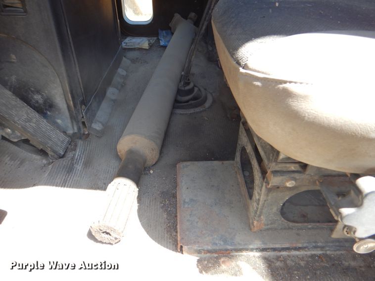 image for item IY9472 1995 Freightliner FLD  dump truck